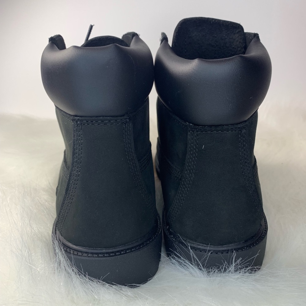 Timberland Boots - Picture 6 of 8